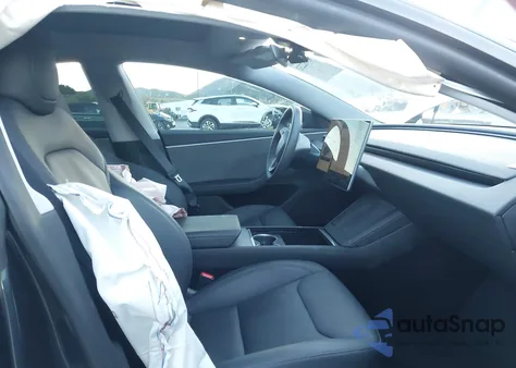 2025 Tesla Model 3 Long Range Rear-Wheel Drive/Standard Rear-Wheel Drive from USA, damaged, VIN 5YJ3E1EA6SF001261